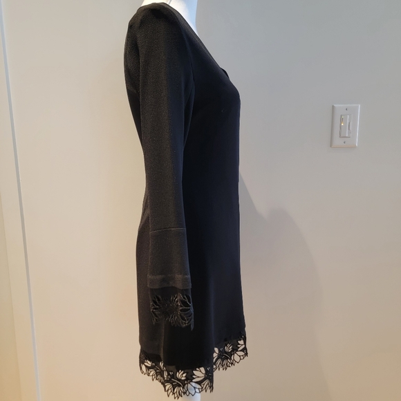 ❤️AQUA BLACK FLORA SLEEVES DRESS - Picture 3 of 6